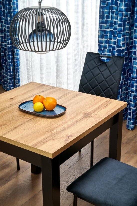 Jídelní židle K577 černá - výprodej skladu