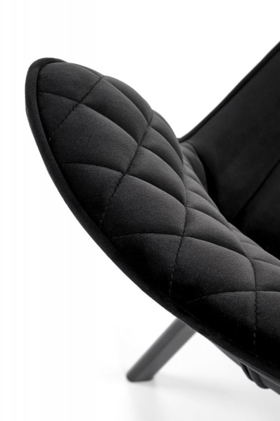 Jedálenská stolička K520 čierna